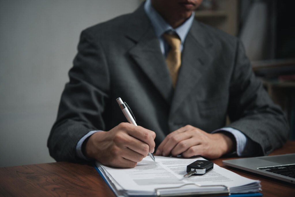 businessman signing a contract for buying of selli 2025 03 09 13 27 20 utc.jpg